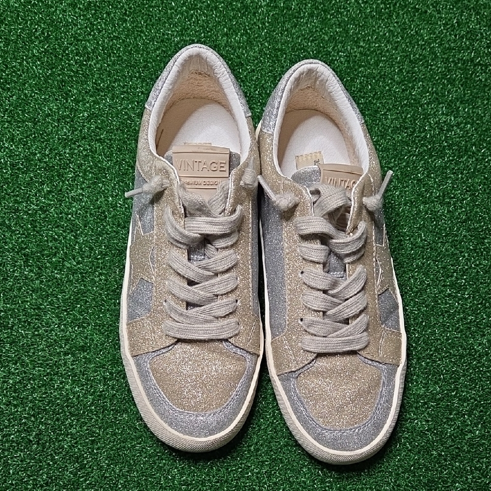 Vintage Havana Women's Glitter Sneakers - Gold and Silver (Sz 7)